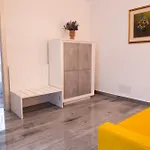 아파트 - 3 Min Walk From - New Flat For 6 Guests 아바디아