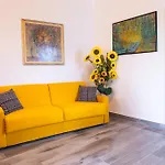 아파트 - 3 Min Walk From - New Flat For 6 Guests 아바디아
