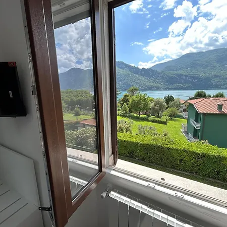- 3 Min Walk From - New Flat For 6 Guests 아파트 아바디아